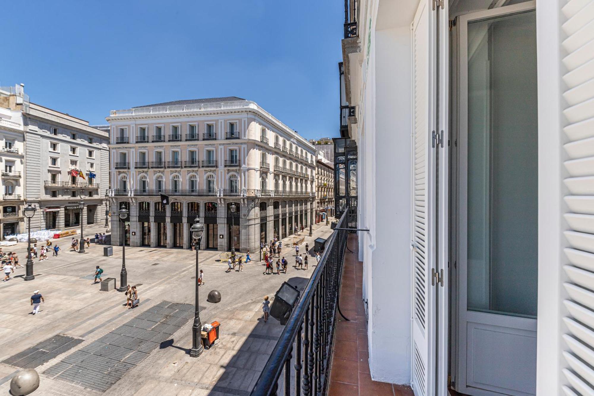 Waou Apartamentos En Sol Confort 9 Madrid Exterior photo